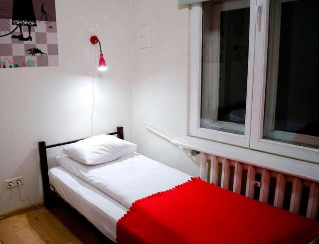 Хостелы Red Nose Hostel Рига-35